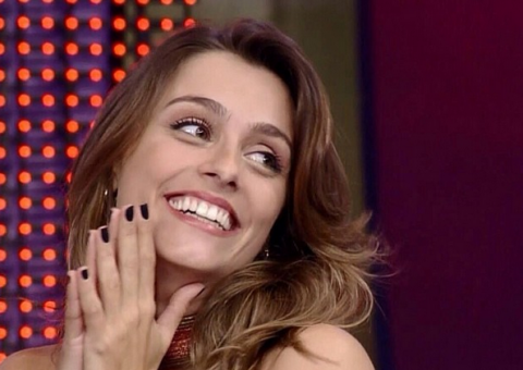 Bailarina do Faustão detona Naldo nas redes sociais