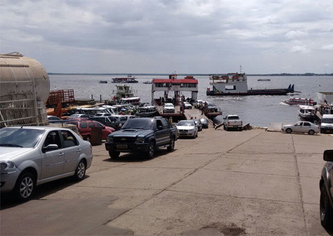 Travessia está sendo feita sem filas na Ceasa