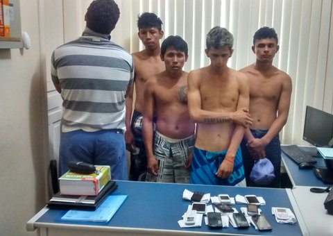 Polícia de Nhamundá prende bando por furto à loja de aparelhos celulares