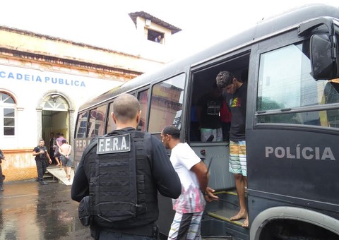 25 bandidos transferidos para Manaus. E podem vir mais 20