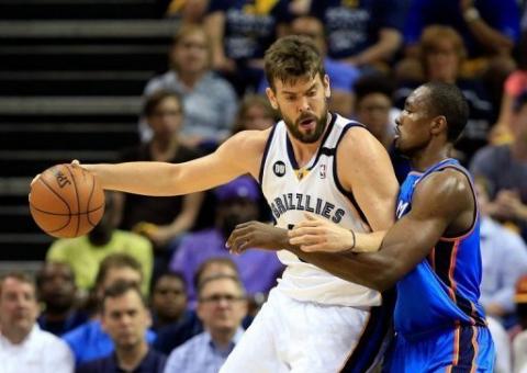 Memphis vence Oklahoma por 103-97 e abre 3-1 no Oeste