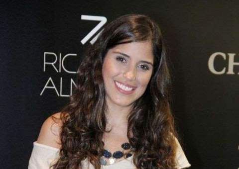 Filha de Zezé Di Camargo rejeita namorada do pai e é apoiada por seguidores