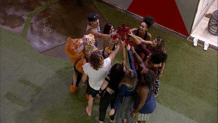 bbb19-160319-234816.jpg