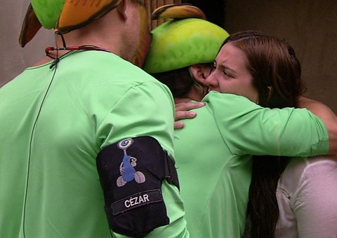 BBB15: Áudio de Boninho 'mandando recado' para sisters vaza após desistência de Tamires  