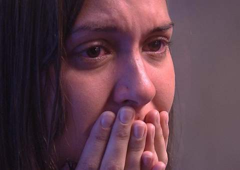 Tamires fica sabendo que Boninho a chamou de fraca e diz o que achou