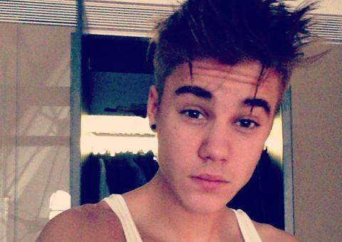 Justin Bieber quer comprar mansão de luxo em Dubai