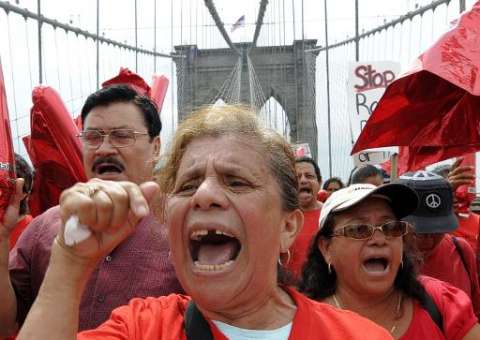 Estudo destaca imigração como fator chave no renascimento de Nova York