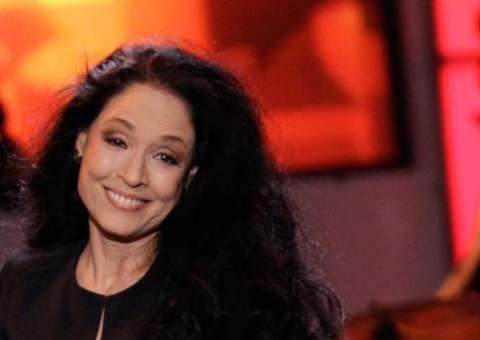 Sonia Braga vai receber prêmio de honra do Cinema Ibero-Americano