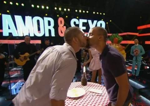 Moderna, Globo permite beijo gay em "Amor e Sexo" 