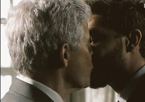 Beijo gay discreto em "Império" vira assunto mais comentado do Twitter