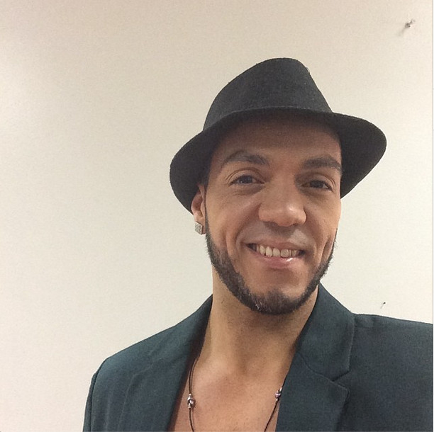 Após problema de saúde, Belo retorna aos palcos