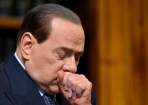 Justiça italiana proíbe Berlusconi de exercer cargos públicos por 2 anos