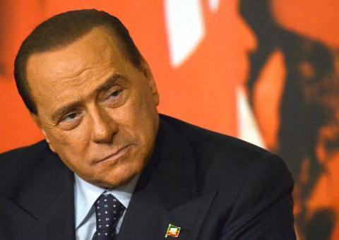 Boato de passaporte russo para Berlusconi é "estupidez", diz porta-voz de Putin