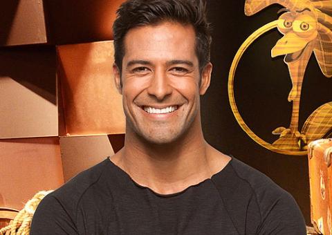 Beto conta a Mateus que Aryane gosta do "rala e rola" debaixo do edredom