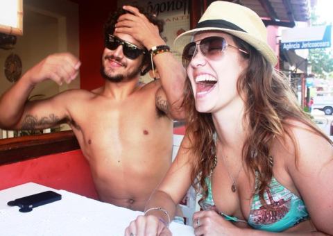 Ex-affair de Caio Castro diz que teve depressão após perder filho do ator