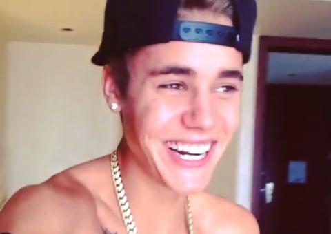  Justin Bieber posta vídeo no Instagram e fãs questionam se cantor fumou maconha