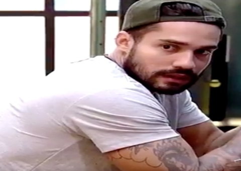 Gilberto abre jogo para Arcrebiano e diz que Karol humilha Juliette e Lucas