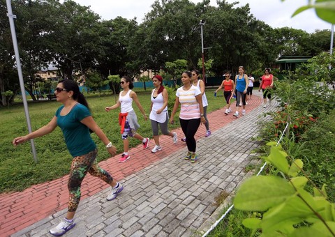 Atividades físicas gratuitas são oferecidas no Parque Ponte dos Bilhares
