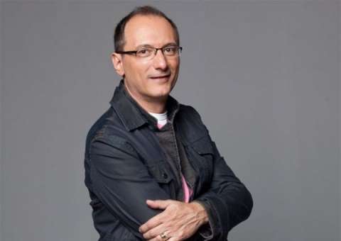 Britto Jr irrita fotógrafos com comentário infeliz