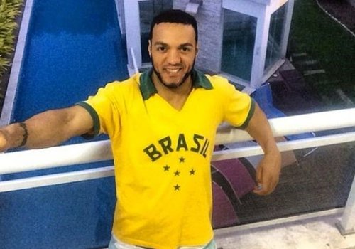 Belo desiste de carreira política por causa da agenda lotada