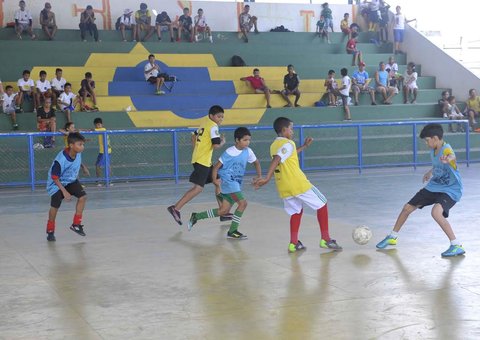 Projeto ‘Santa Bola’ comemora um ano com ações  cidadania 