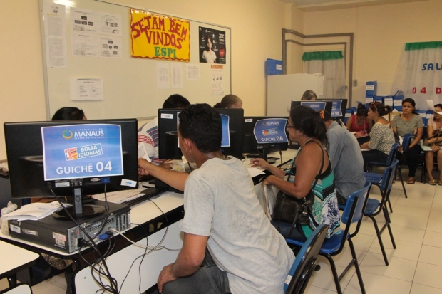  Prazo para a entrega de documentos do Bolsa Idiomas é prorrogado