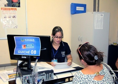 Bolsa Idiomas abre vagas para candidatos da lista de espera