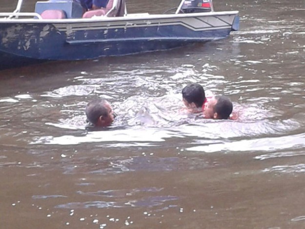  Jovem é agredido a pauladas, tenta fugir e se afoga em Balneário de Rio Preto da Eva