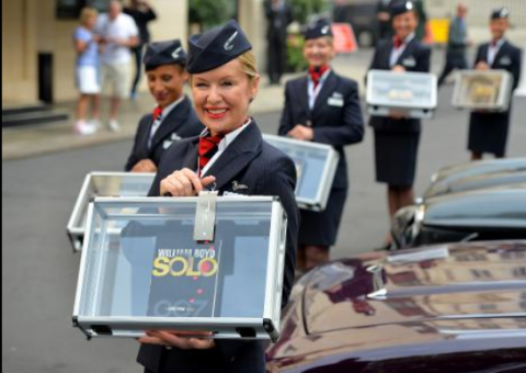 Mulheres, carros esportivos e os anos 1960: James Bond volta aos livros