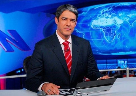 William Bonner é criticado por fazer anúncio de novela em jornal
