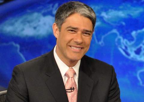 William Bonner é xingado em transmissão ao vivo