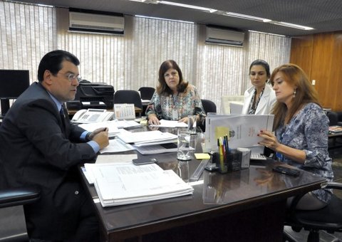 Prorrogação da ZFM vai ser votada em duas semanas