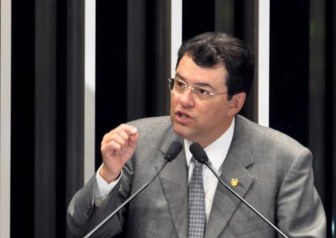 Braga ataca EUA  e anuncia CPI sobre espionagem