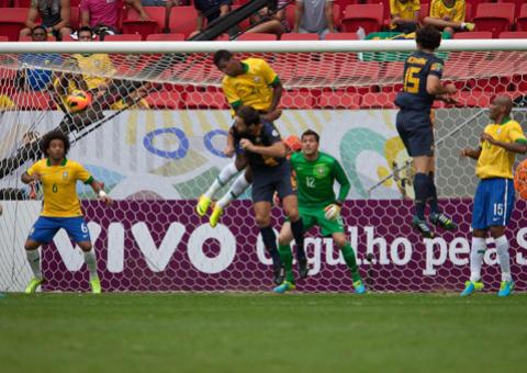 Brasil mete 6 a 0 na Austrália