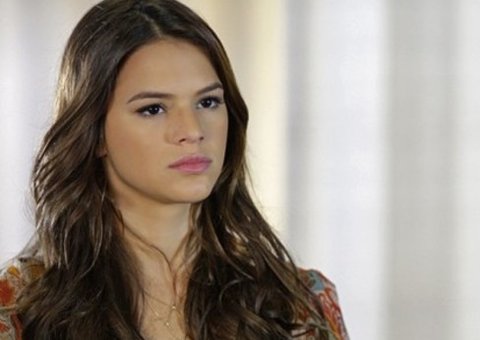 Bruna Marquezine volta repentinamente ao Brasil sem Neymar