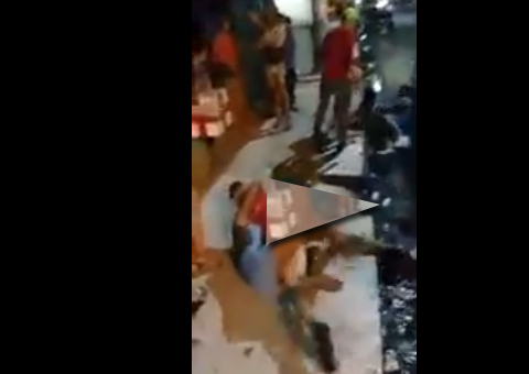 Travestis se desentendem e vão pra porrada em Manaus