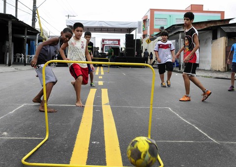 Temporada 2015 do Brincando na Rua começa no Japiim 2