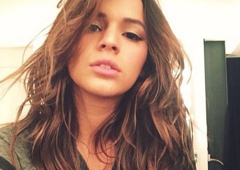  Com rumores de solteirice, Bruna Marquezine completa 19 anos