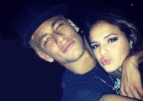 Amigo nega crise entre Bruna Marquezine e Neymar