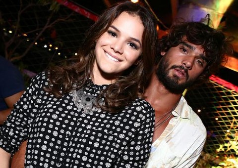 Marlon Teixeira posta frase enigmática e fãs postam em fim de namoro com Marquezine