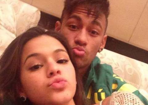Bruna Marquezine e Neymar continuam namoro em segredo