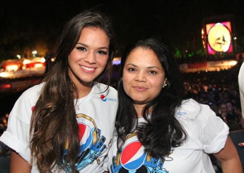 Bruna Marquezine briga com a mãe por causa de Neymar