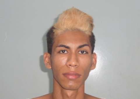 Polícia encontra balão com maconha no ânus de cabeleireiro em revista a visitas no Ipat