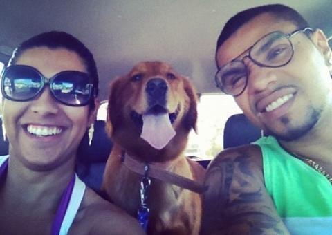 Naldo e Moranguinho se mudam e abandonam cachorro