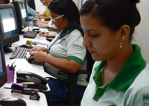 Primeira Caravana do Sesc realiza cadastro para emprego