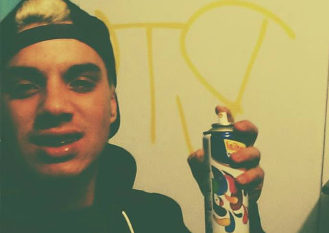 Jovem cai de prédio durante pichação e morre