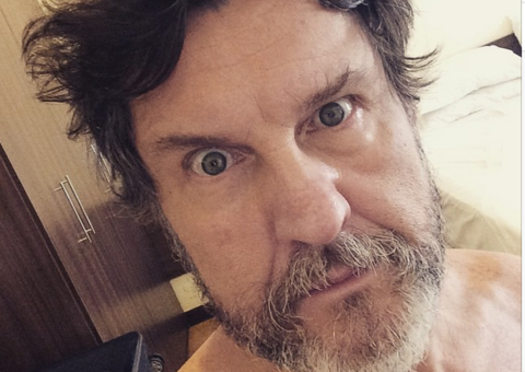 Em Manaus, Antonio Calloni brinca com internautas ao acordar