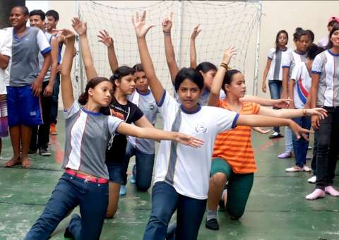 Projeto Pró-Copa é desenvolvido por escola pública estadual para combater a exploração sexual e o bullying