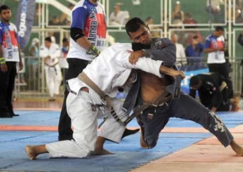 Lutadores recebem passagens para participarem do CBJJ