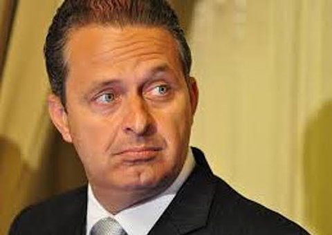 Vidente teria alertado Eduardo Campos sobre sabotagem em avião e morte